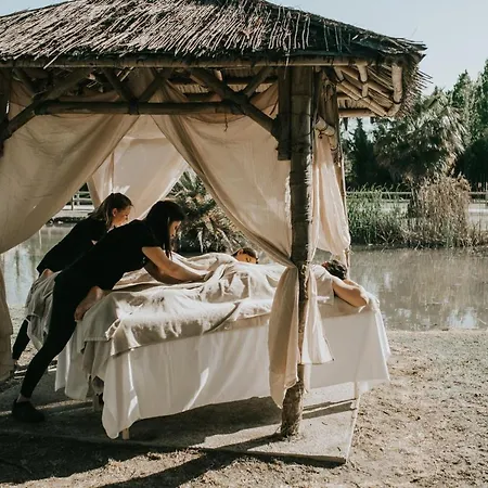 Abri Cosy - Romantique En Camargue 4*