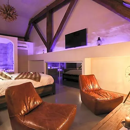 Bed & Breakfast Abri Cosy - Romantique En Camargue 4*